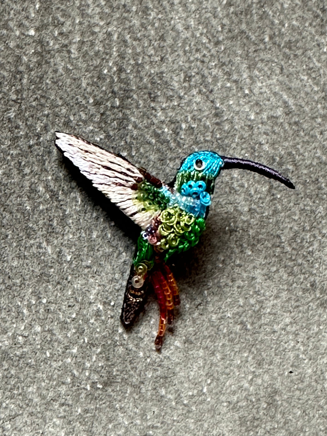 "Emerald-Chinned Hummingbird" Brooch by Trovelore