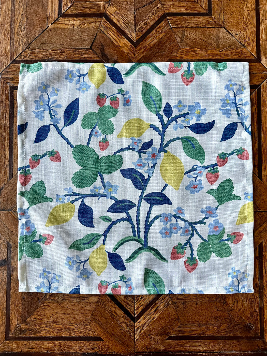 "Strawberry Hill" Napkins