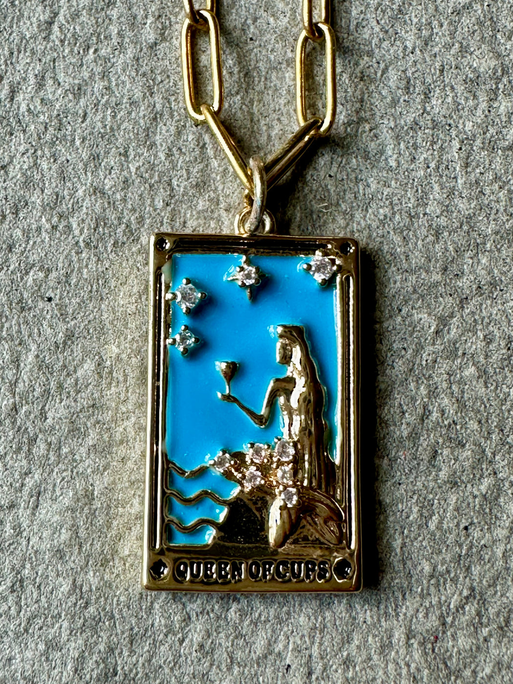 "Queen of Cups" Tarot Card Pendant