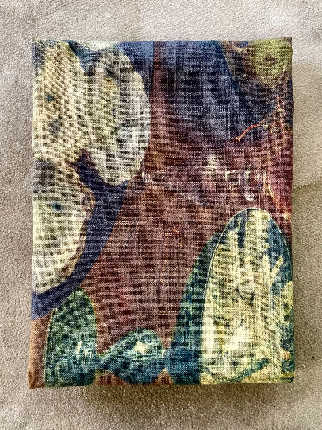 "Plate of Oysters" Tea Towel by Siren Song